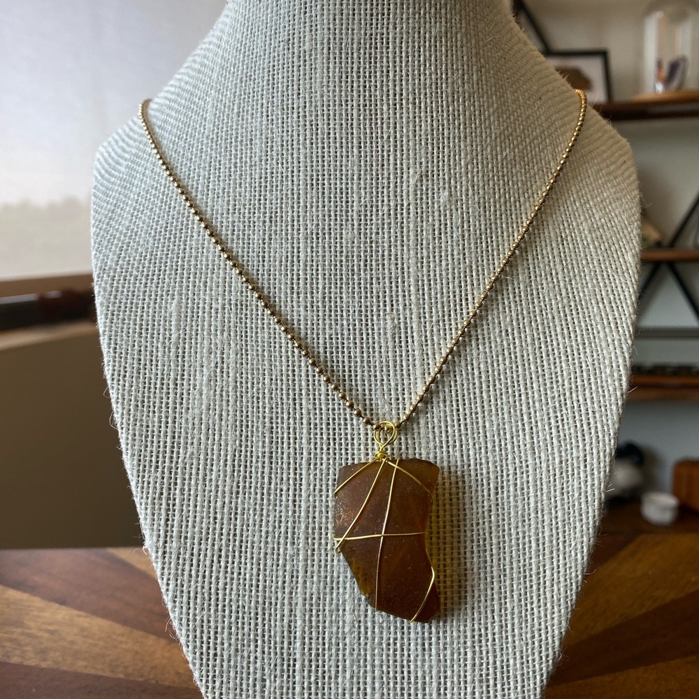 Brown sea glass necklace, by OA o Le Sami